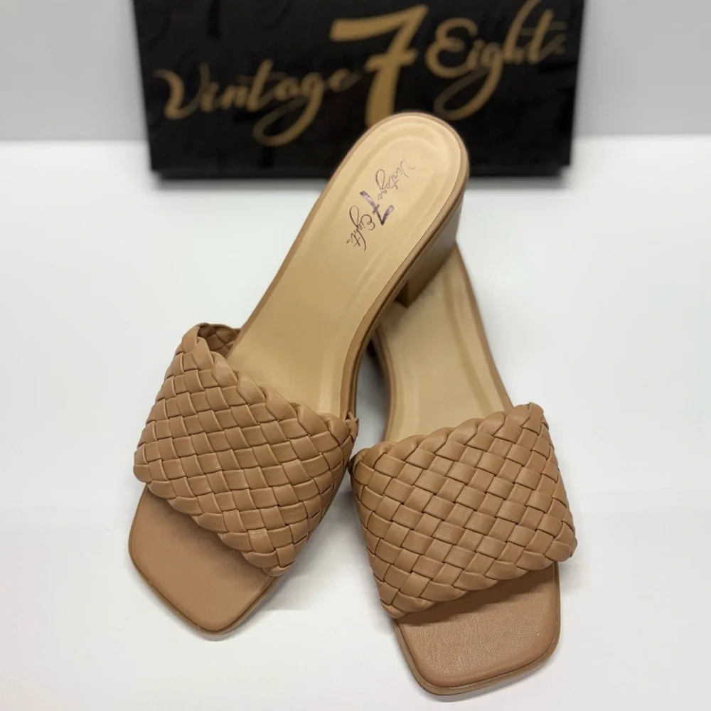 Vintage 7 Eight Mule Sandal with Heel | Tan | Size 10M
NWOT - Picture 1 of 10